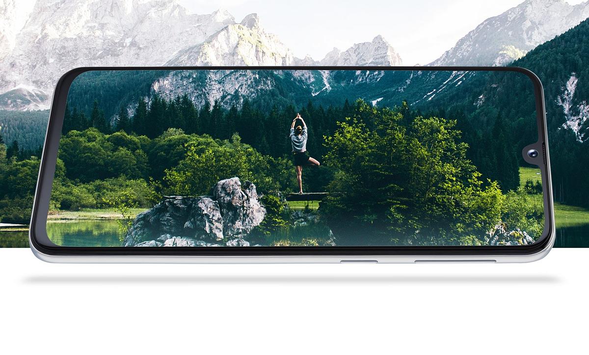samsung amoled pantalla 6.8 pulgadas